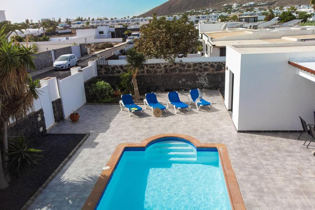 Casa Marlay Spacious, Heated Pool, Bbq & Fast Wi-fi Only 15 Minutes Walk To Town Hébergement de vacances *